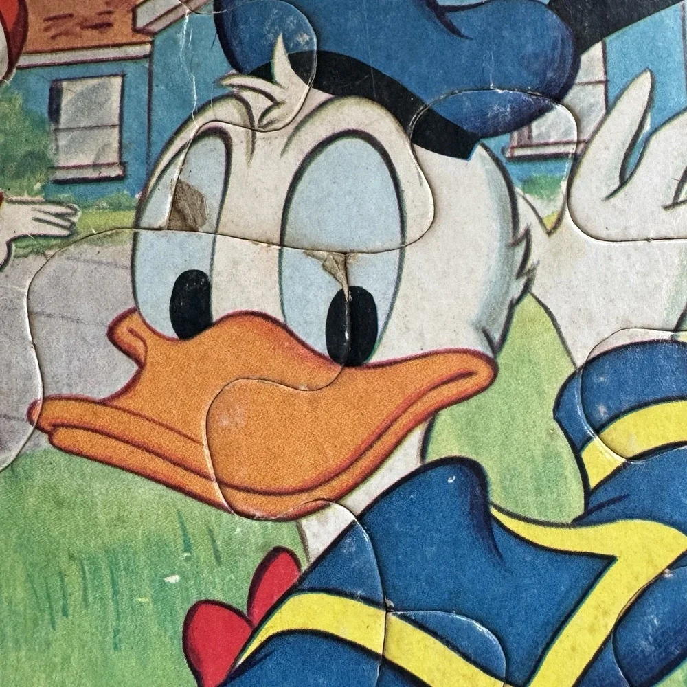 Vintage Disney Donald Duck Skateboard Frame-Tray Puzzle Cardboard‎ Whitman 24pc
